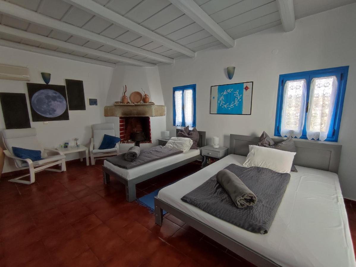 Xenonas Apartment Kamilari Ngoại thất bức ảnh