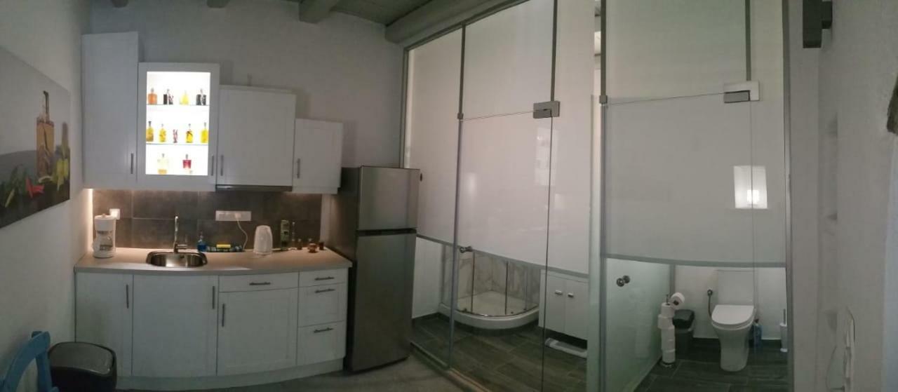 Xenonas Apartment Kamilari Ngoại thất bức ảnh